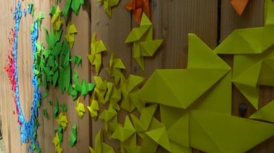Tele2: Рязанцам предлагают украсить парк у филармонии цветами-оригами