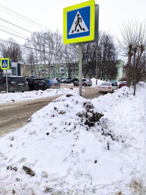 Рязанцы пожаловались на вываленный грунт на улице Островского