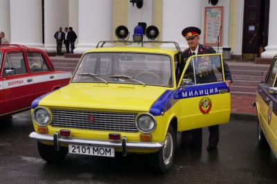 Госавтоинспекция опубликовала фото выставки-парада транспорта в Рязани