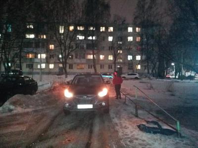 На улице Нахимова в Рязани автоледи сбила женщину