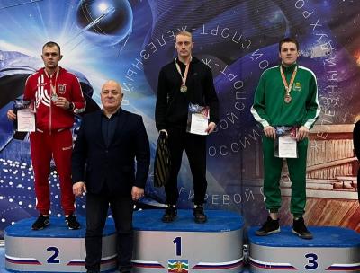 Рязанский гиревик завоевал две медали Всероссийского турнира