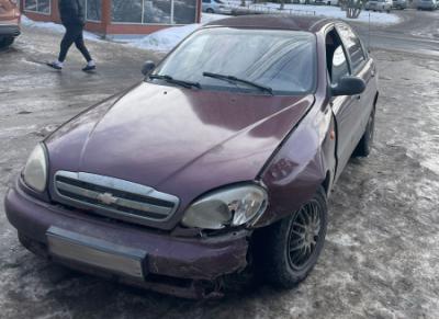 На Касимовском шоссе в Рязани не разминулись Chevrolet Lanos и Lada Priora