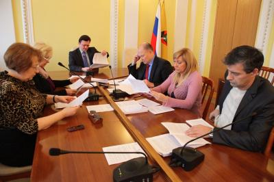 Проведены публичные слушания по проекту изменений в Устав Рязани