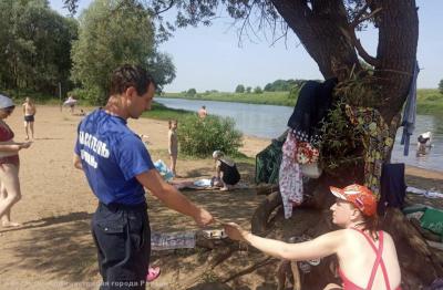 Рязанские спасатели провели рейды по городским пляжам