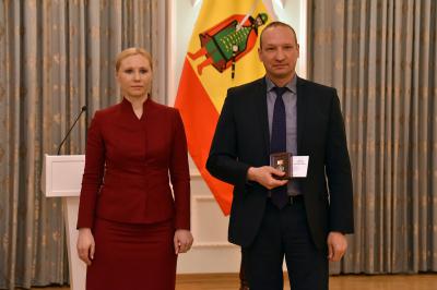 В Рязани вручили награды за оказание благотворительной помощи ликвидаторам лесных пожаров