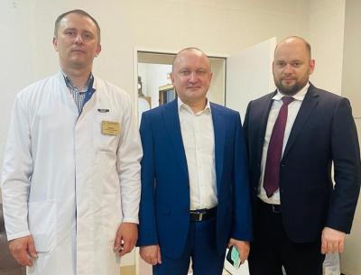 Владимир Хоминец и замминистра здравоохранения РФ посетили кардиодиспансер в Рязани