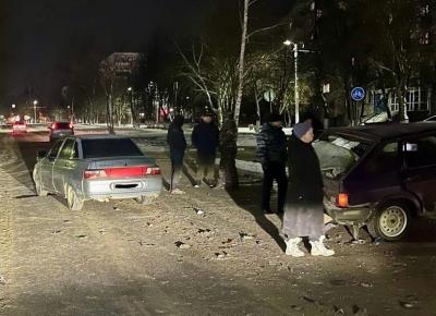 В Сасово водитель «десятки» протаранил припаркованный автомобиль