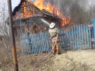 В Рязанской области сгорело четыре дома и сарай