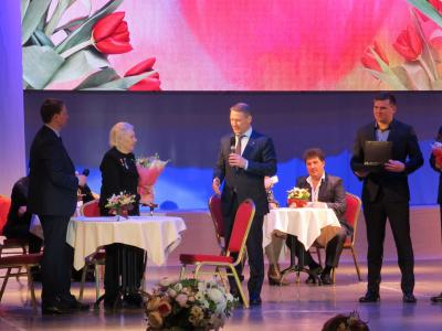 Рязанская «Единая Россия» устроила праздник для рязанок