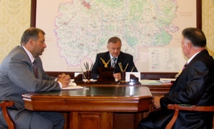 Олег Ковалёв поддержал кандидатуру Валерия Мещерякова на должность главы администрации Спасского района