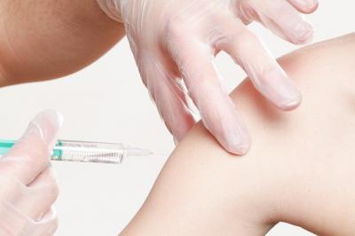 Николай Любимов: «Тема вакцинации находится под моим постоянным контролем»