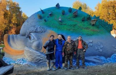 В Клепиковском музее деревянного зодчества создали горку «Чудо-юдо Рыба-кит»
