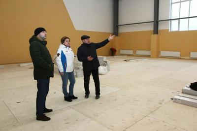 Елена Сорокина проверила ход работ по строительству новой школы в Рязани