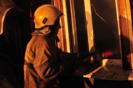 Пять пожарных расчётов спасали дом в Рязанском районе