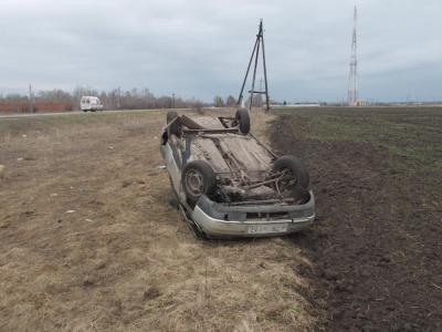 В Рязанской области неопознанное авто перевернуло «Жигули»