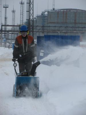 РНПК помогает расчищать Рязань от снега